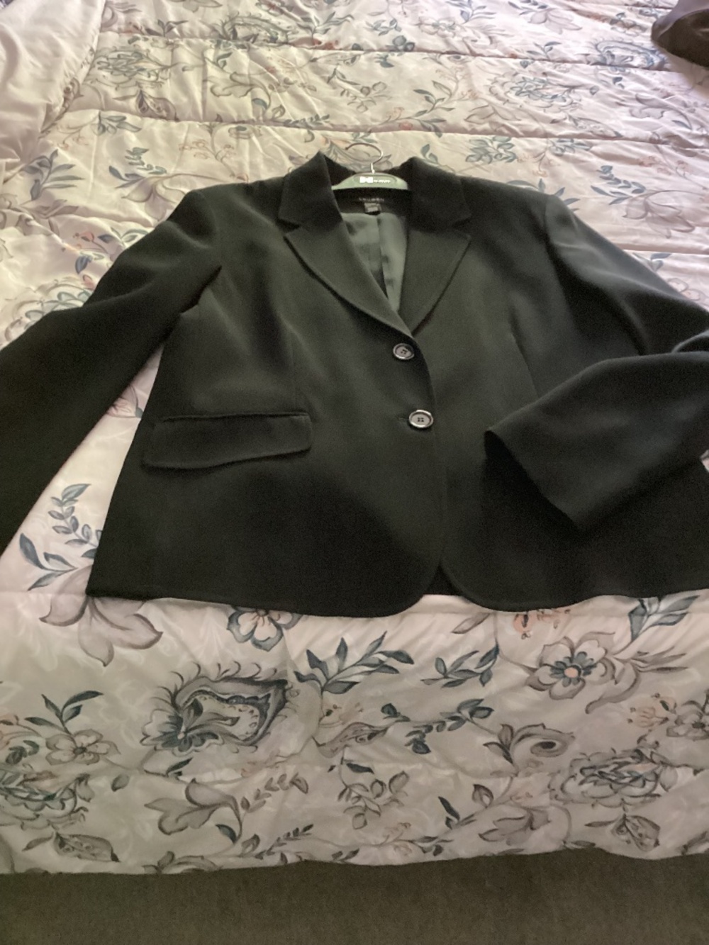Louben Black Suit